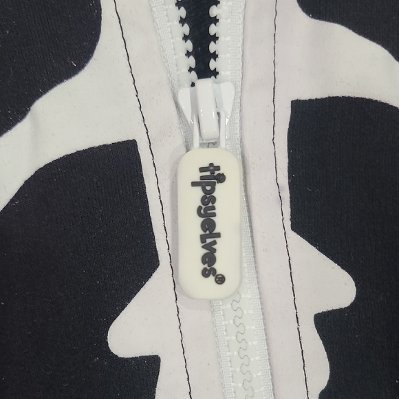 Halloween Costum Tipsy Elves Black and White Skeleton Jumpsuit - Picture 9 of 10